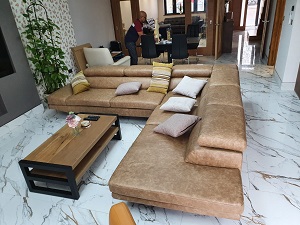 Concorde sofa by Calia Maddalena