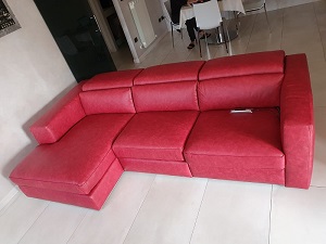 Forma sofa by Calia Maddalena