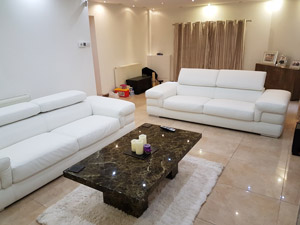 Sofas of white leather Mobydick