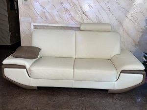 Nirvana sofa by Calia Maddalena