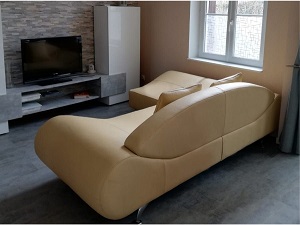 Pamela sofa by Calia Maddalena